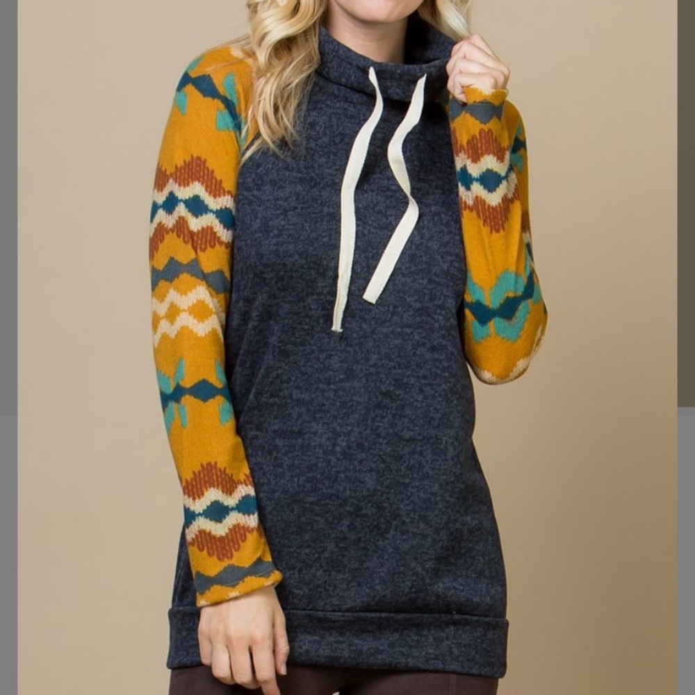 Navy and yellow contrast sweater. Size M